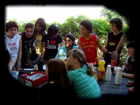 � Viens !  On a quelque chose � te montrer... ! �